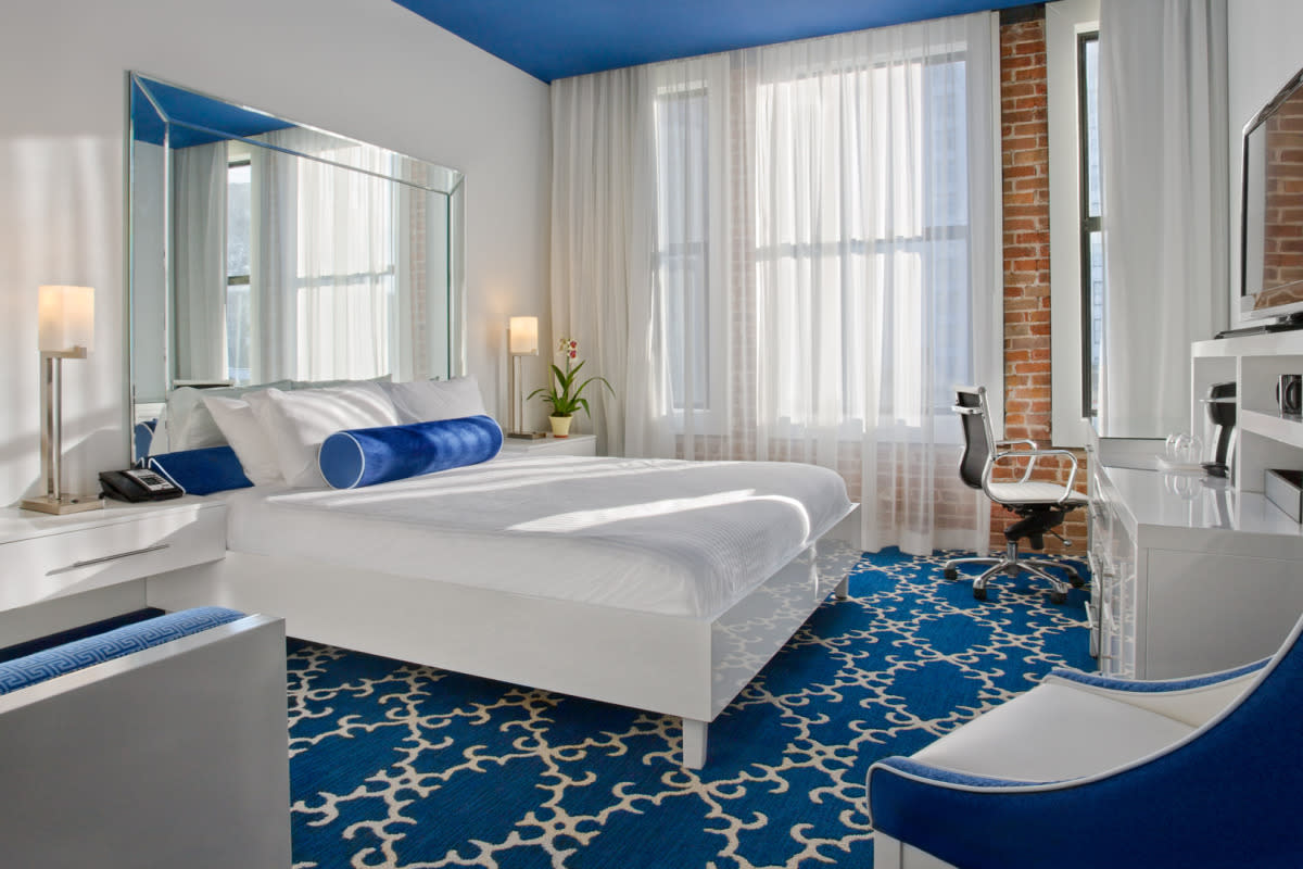 A hotel room